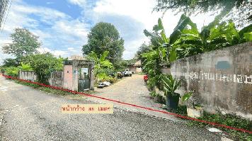 ขายที่ดินเปล่าบนถนนโชตนา ตำบลช้างเผือก เชียงใหม่ ทำเลดี 1-3-83.6 ไร่ 