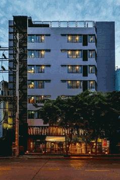 ขายโรงแรมกึ่งเซอร์วิส อพาร์ตเมนต์ 8 ชั้น  ใกล้ MRT หัวลำโพง 