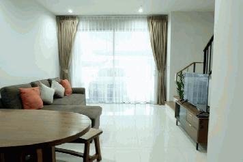 S2428 ให้เช่าและขายทาวน์โฮม 3 ชั้น โครงการบ้านกลางเมืองพระราม 9 กรุงเทพกรีฑา ถนนกาญจนาภิเษก ใกล้มอเตอร์เวย์