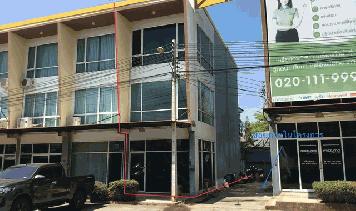 ขายอาคารพาณิชย์   หมู่บ้าน ไอ-สแควร์  นครราชสีมา (PKK04-05523)