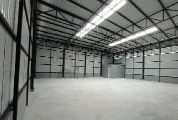 C3837 ให้เช่าโกดังเนื้อที่ 200 ตารางวา  ย่านกรุงเทพกรีฑาตัดใหม่ ศรีนครินทร์ ร่มเกล้า เหมาะสำหรับศูนย์กระจายสินค้าหรือโชว์รูม