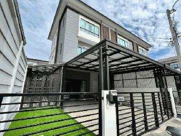 ให้เช่าทาวน์โฮม 3 ชั้น หลังมุม 3 ห้องนอน โครงการ เดอะ คอนเนค อัพ 3 ลาดพร้าว 126 แต่งสวยพร้อมอยู่ ใกล้รถไฟฟ้าสายสีเหลือง