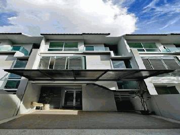 ขายทาวน์โฮม 3 ชั้น  โครงการ 
