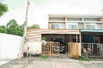 ขายบ้านทาวน์เฮ้าส์ บ้านสิรารมย์พลัส ดอนทอง ต.บางตีนเป็ด อ.เมือง จ.ฉะเชิงเทรา ถูกสุด