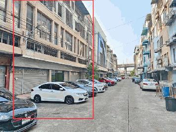 ให้เช่าโชว์รูม ออฟฟิต มีลิฟท์ เซ็นทรัล ปิ่นเกล้า! ใหม่ตรงปก อ.พาณิชย์ 4.5ชั้น 3คูหา 60ตรว. บรมราชชนนี29-45 MRT สิรินธร 1010 ตรม.