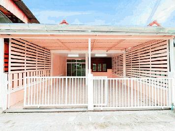 หมู่บ้านแพรวดาว โซนวัดโขดหิน 29 ตารางวา ผ่อนเดือนละ 5000 บาท