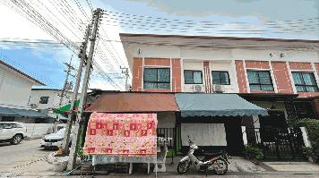 ขายบ้านทาวน์โฮม 2 ชั้น หลังมุม โครงการเจทาวน์1 รังสิต-คลอง1 (ต่อเติมเต็มพื้นที่)