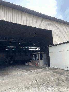 ให้เช่าโกดังพร้อมอาคารพาณิชย์ ในเนื้อที่ 3 ไร่ ถนนสุขสวัสดิ์  อำเภอพระประแดง ใกล้ทางด่วนกาญจนาภิเษกเพียง 1 กม.