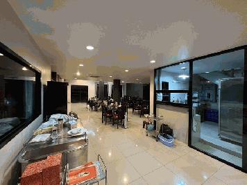 อาคารพาณิชย์ 4.5 ชั้น ติดถนนศรีนครินทร์ : 95 ตร.ว. 1,008  ตร.ม., ตกแต่งสวย เหมาะสำหรับทำธุรกิจ