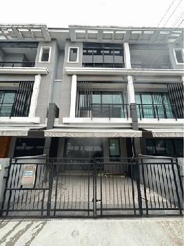  ให้เช่า ทาวน์โฮม บ้านกลางเมืองสุขสวัสดิ์  ทำเลดี ติดถนนใหญ่  ใหล้ทางด่วนมหานคร และ สะพานภูมิพล
