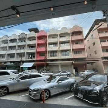 ให้เช่าอาคารพาณิชย์ 4.5 ชั้น 2 คูหา หมู่บ้านซื่อตรง-รัตนาธิเบศร์ เหมาะสำหรับทำออฟฟิศสำนักงาน