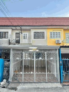 บัวทอง  4  บ้านสวย พร้อมเข้าอยู่  ทำเลดีใกล้ตลาด ในราคาพิเศษ