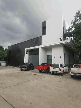 ให้เช่โกดังออฟฟิศ ใกล้เลียบด่วน เอกมัย รามอินทรา ทาวน์ อิน ทาวน์ พื้นที่ 300 ตรม. ออฟฟิศ 3.5 ชั้น 289 ตรม. มีลิฟท์ ที่จอดรถ 6 คัน 