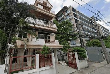  ให้เช่าบ้านเดี่ยว 4 ชั้น ย่านพร้อมพงษ์ สุขุมวิท 31