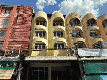 ให้เช่าตึกแถว 2 ห้อง 4 ชั้นหน้ากว้าง8เมตร ทำเลดีใกล้ The Mall บางกะปิ