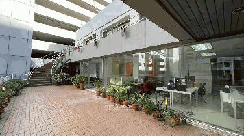 ให้เช่าพื้นที่ 208 ตร.ม. สุขุมวิท 21 ใจกลางอโศก เหมาะทำคลินิก ออฟฟิศ ร้านอาหาร