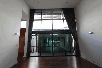 POR3500 ให้เช่าโฮมออฟฟิศ  เดอะ เพนตัส รัชดา-พระราม 9 THE PENTAS Ratchada-Rama 9 สไตล์โมเดิร์น ลอฟท์ เดินทางสะดวก ซ.สหการประมูล ถ.ประชาอุทิศ