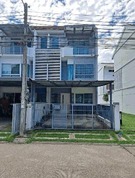 EPL-HR2828 ให้เช่า ทาวน์โฮม 3 ชั้น ทำเลกรุงเทพกรีฑา โครงการบ้านใหม่ พระราม9-ศรีนครินทร์ ที่ดิน 20 ตรว.พื้นที่ใช้สอย 150 ตารางเมตร 