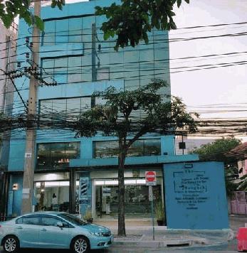 EPL-BR0025 ให้เช่าอาคาร 6 ชั้น ติดถนนใหญ่เจริญนคร ใกล้สะพานกรุงเทพ ทำเป็นโชว์รูม พื้นที่ 105 ตารางเมตร พื้นที่ใช้สอย 460 ตารางเมตร  