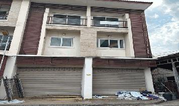 ขายอาคารพาณิชย์          อำเภอเมืองศรีสะเกษ ศรีสะเกษ (PKK04-06173)