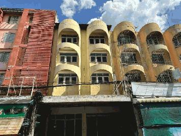 EPL-BR0028 ให้เช่าตึกแถว อาคารพาณิชย์ 2 ห้อง 4 ชั้น ใกล้ The Mallบางกะปิ  ถ. ลาดพร้าว พื้นที่ใช้สอย 512 ตร.ม. หน้ากว้าง 8 เมตร  ลึก 16 เมตร