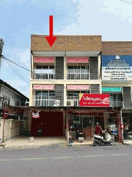 ขาย/ให้เช่า อาคารพานิชย์ 3 ติดถนน  ตลาดหางดง อ.เมือง   เชียงใหม่