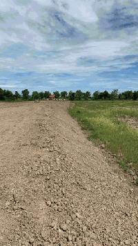 ขายด่วน ที่ดินถมเเล้วติดถนนใหญ่ อำเภอบ้านแหลม  จังหวัดเพชรบุรี