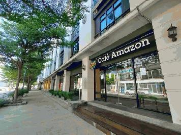 ให้เช่าอาคารพาณิชย์ 4 ชั้น  พื้นที่ใช้สอย 184 ตารางเมตร 3 ห้องนอน 2 ห้องน้ำ  ซอยรามคำแหง 53 ย่านลาดพร้าว-ทาวน์อินทาวน์ เฟอร์พร้อมอยู่