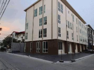 ขายโฮมออฟฟิศ 4 ชั้น 3 คูหา 924 ตรม. โครงการ รัชฎากาญจน์ รัชดา-สุทธิสาร สร้างใหม่ใจกลางเมือง บนถนนรัชดาภิเษก มีลิฟท์ ใกล้ MRT สุทธิสาร 