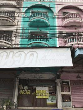 ให้เช่าอาคารพาณิชย์ 4 ชั้นครึ่ง 18 ตร.วา 8ห้อง  ต.ต้นมะม่วงอ.เมือง  จ.เพชรบุรี  ZW253