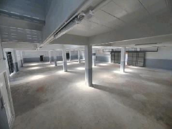 ให้เช่าโรงงาน พื้นที่ใช้สอย 700 ตร.ม พื้นที่รอบอาคาร 500 ตร.ม ถนนเอกชัย-พระราม 2 ที่ดิน 3 งาน ตำบลนาดี สมุทรสาคร