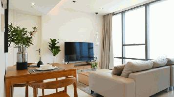Condo for rent at The Bangkok Sathorn naer BTS Surasak