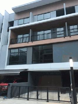 WW922H ขาย ทาวน์โฮม 3 ชั้นครึ่ง หมู่บ้านอาร์เด้น ซอยพัฒนาการ 20 