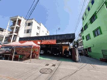 ขายที่ดินพร้อมบ้านเดี่ยว 2 ชั้นหลังมุม 86 ตรว. ซอยสุขุมวิท 49 ใกล้โรงพยาบาลสมิติเวช BTS พร้อมพงษ์ ทองหล่อ 