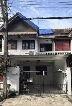 ขายทาวน์เฮ้าส์2ชั้น 16 ตร.ว. หมู่บ้านเลิศอุบลโชคชัย4ซอย22 ข้างกองปราบ รีโนเวทตกแต่งพร้อมเข้าอยู่