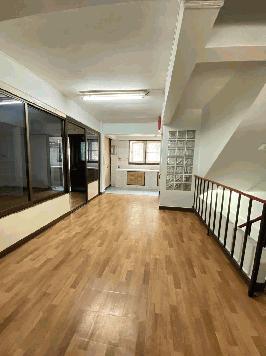 รหัสทรัพย์ R2927 ให้เช่า อาคารพาณิชย์ 2คูหา 4.5 ชั้น ตีทะลุกัน ย่านพระราม 3 ยานนาวา