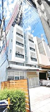 ตลาดมั่งมีทรัพย์ ใหม่ ให้เช่าอาคารพานิชย์ 4 ชั้น ลำลูกกา46-60 คลอง5 ทำเลดี ติดริมถนนใหญ่ เดินทางสะดวก 50ตรว. 700ตรม. 2จอดรถ ต่อรองได้  