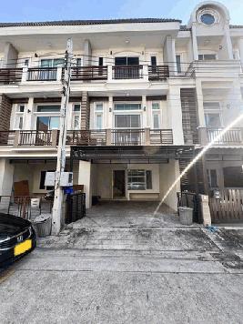 ขาย โฮมออฟฟิศ 3 ชั้น พรีเมี่ยมเพลส เอกมัย-รามอินทรา ถนนสุคนธสวัสดิ์