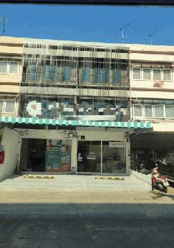  ให้เช่าอาคารพาณิชย์ 2 คูหา 3 ชั้น ซอยวิภาวดี 33 ย่านดอนเมือง ตรงข้ามฐานทัพอากาศ 