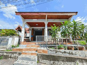 บ้านว่างให้เช่า 1 ห้องนอน หลังใหญ่ เนื้อที่เยอะ ตลิ่งงาม เกาะสมุย สุราษฎร์ธานี บ้านดี ทำการค้าได้ ใกล้ตลาดสีฟ้า สมุย
