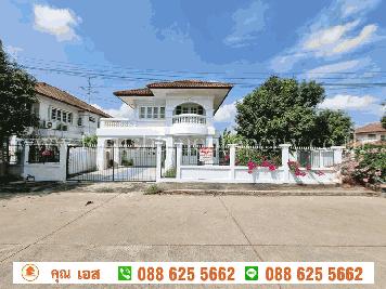 บ้านเดี่ยว หลังมุม หมู่บ้าน ภัทรนิเวศน์ บางคูวัด