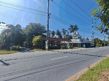 ขายที่ดินพร้อมสิ่งปลูกสร้าง ติดถนน จังหวัดนครศรีธรรมราช