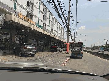 ให้เช่า พื้นที่ ห้องร้านค้า/ออฟฟิศ  โครงการโกลเด้นเจด สุวรรณภูมิ  