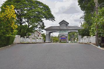 ขายบ้านเดี่ยว 2 ชั้น หลังใหญ่ โครงการมัณฑนา รามอินทรา (Land & Houses) ซอยคู้บอน 27 แยก 7