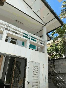 ขายบ้านพัก 2 ชั้น ติดทะเลหาดชมจันทร์ แหลมผักเบี้ย จังหวัดเพชรบุรี