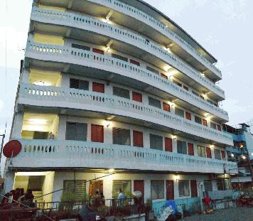 ขายอพาร์ทเม้นท์ใหม่ 6 ชั้น 35 ห้อง.ห้องกว้า3.5*9เมตร ทำเลดี  อำเภอคลองหลวง จังหวัดปทุมธานี