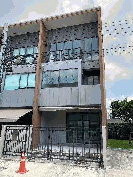 ขายทาวน์โฮม 3 ชั้น หลังริม บ้านใหม่ไม่เคยเข้าอยู่ โครงการบ้านกลางเมือง สุขุมวิท-อ่อนนุช